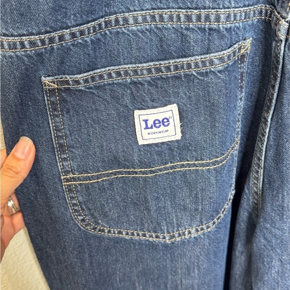 Lee Women's Relaxed Fit Heritage Overall with Utility Details Size Medium - Picture 7 of 13